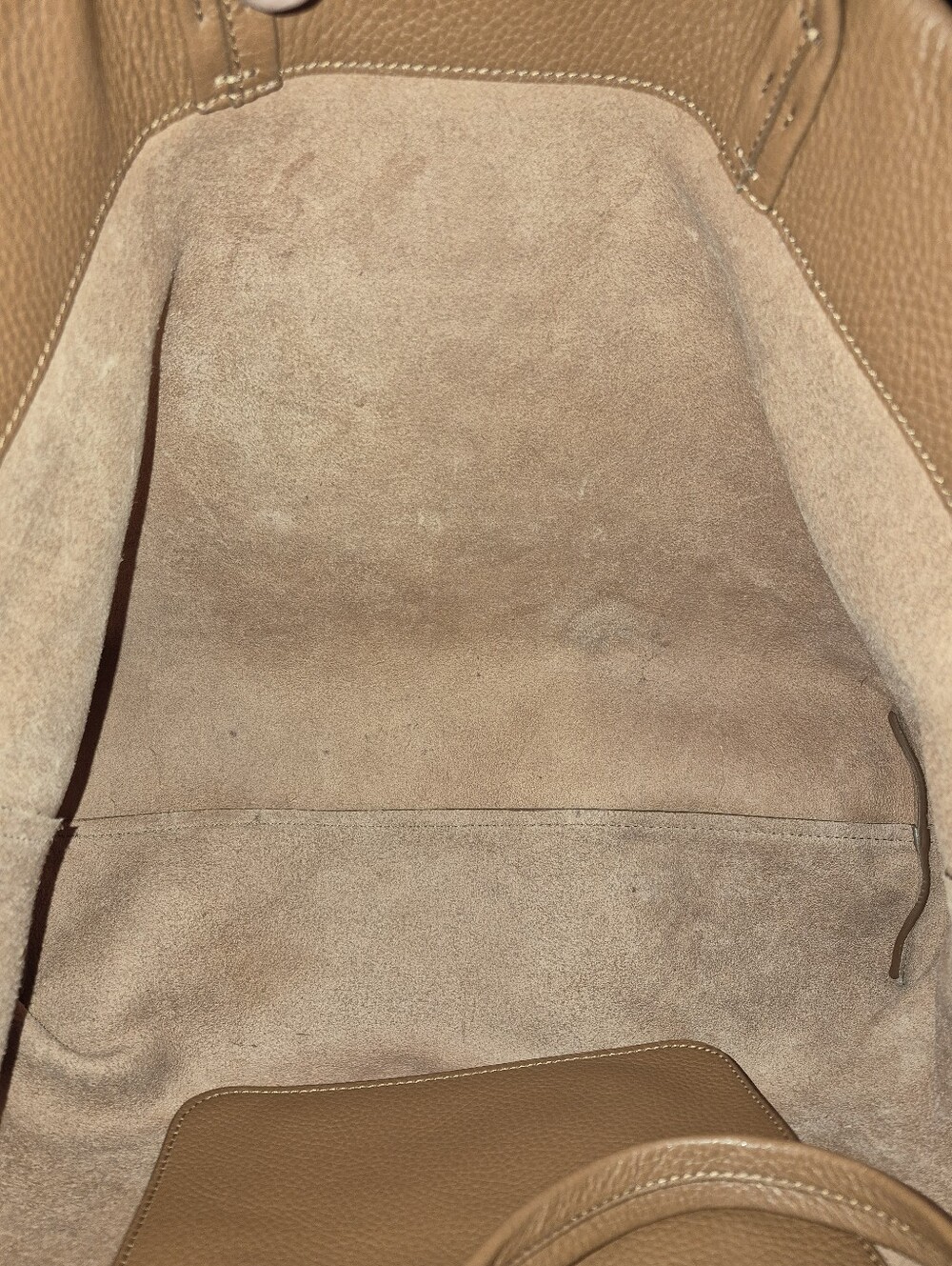 Cuyana Classic Open-Top Easy Tote Pebbled Leather Shoulder Bag, Caramel PO501582 - Picture 5 of 16